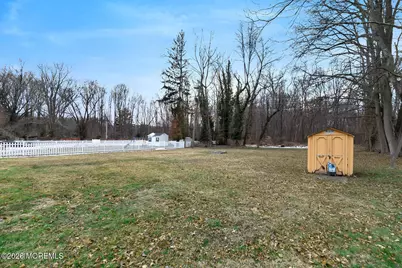 598 East Road, Middletown, NJ 07748 - Photo 18