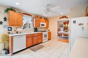10 Cambridge Ct, Little Egg Harbor, NJ 08087 - Photo 14