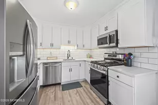 6 Hollywood Dr, Brick, NJ 08723 - Photo 16