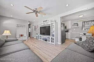 6 Hollywood Dr, Brick, NJ 08723 - Photo 12