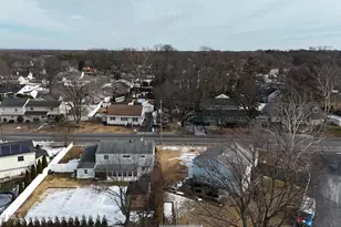 9 Parkview Dr, Hazlet Township, NJ 07730 - Photo 38