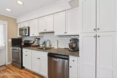 9 Parkview Drive, Hazlet Township, NJ 07730 - Photo 6