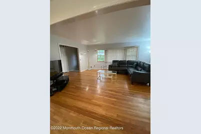 490 W Park Avenue, Oakhurst, NJ 07755 - Photo 8