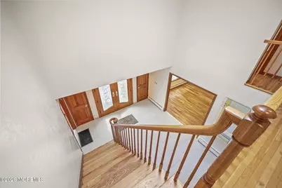 16 Wiltshire Drive, Manalapan Township, NJ 07726 - Photo 8