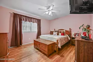 7 Tarrytown Rd, Manalapan Township, NJ 07726 - Photo 24