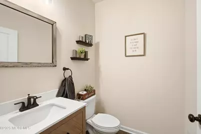 202 Ashburn Avenue, Manahawkin, NJ 08050 - Photo 26