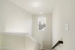 202 Ashburn Ave, Manahawkin, NJ 08050 - Photo 28