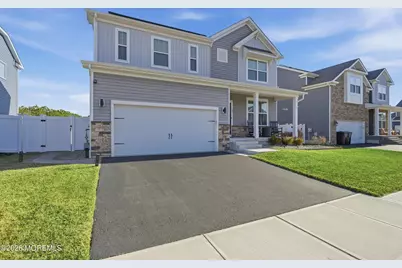 202 Ashburn Avenue, Manahawkin, NJ 08050 - Photo 2