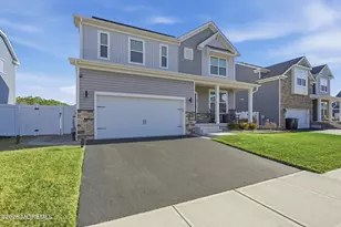 202 Ashburn Ave, Manahawkin, NJ 08050 - Photo 2