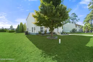 203 Seneca Trail, Browns Mills, NJ 08015 - Photo 2