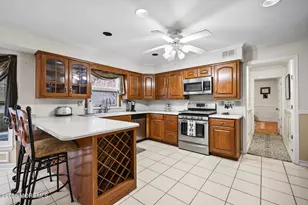 1 Montreal Woods Ct, Manalapan Township, NJ 07726 - Photo 14