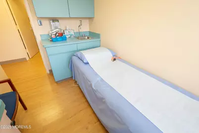 622 Georges Road #1, North Brunswick Township, NJ 08902 - Photo 32