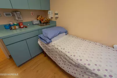 622 Georges Road #1, North Brunswick Township, NJ 08902 - Photo 28