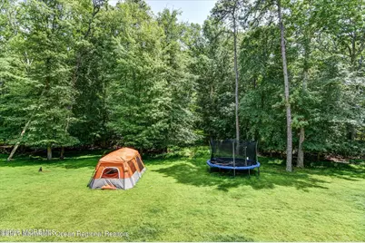 10 Syngle Way, Morganville, NJ 07751 - Photo 30