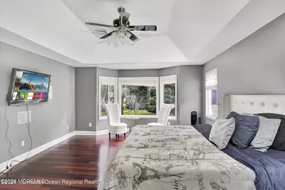 10 Syngle Way, Morganville, NJ 07751 - Photo 14