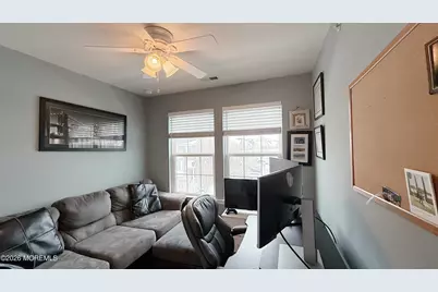 110 Halliard Drive, Eatontown, NJ 07724 - Photo 24