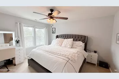 110 Halliard Drive, Eatontown, NJ 07724 - Photo 18