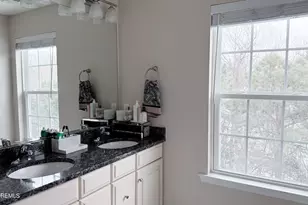 110 Halliard Dr, Eatontown, NJ 07724 - Photo 22