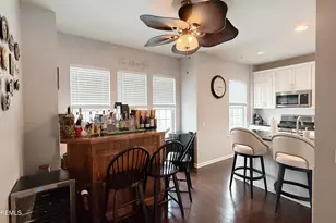 110 Halliard Dr, Eatontown, NJ 07724 - Photo 12