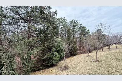 110 Halliard Drive, Eatontown, NJ 07724 - Photo 28