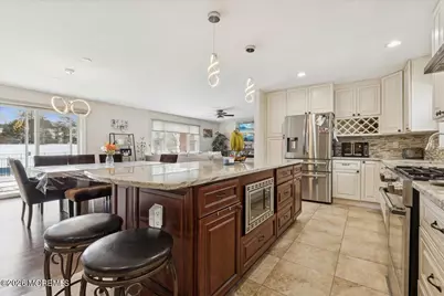 212 Stonehurst Boulevard, Freehold, NJ 07728 - Photo 18