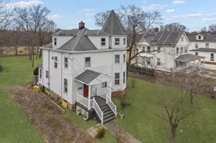 43 Main St, Englishtown, NJ 07726 - Photo 2