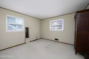 287 Linda St, Belford, NJ 07718 - Photo 22