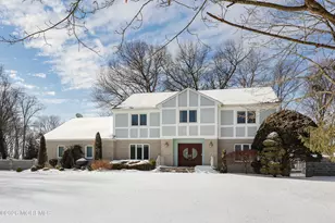 31 Verrazano Dr, Middletown, NJ 07748 - Photo 10