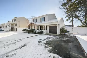 21 Queen Ann Rd, Brick, NJ 08723 - Photo 2
