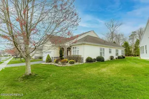 32 Newport St, Barnegat, NJ 08005 - Photo 2