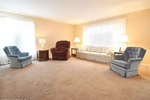 47 Sandhurst St, Manchester Township, NJ 08759 - Photo 2