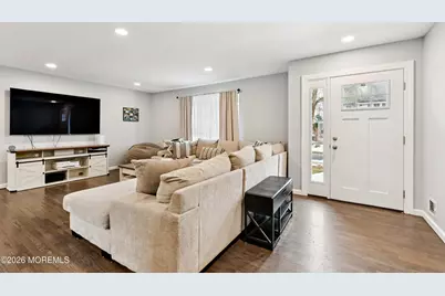 7 Thomas Street, Toms River Township, NJ 08753 - Photo 6