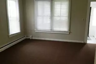 28 Clinton Ave, Eatontown, NJ 07724 - Photo 2