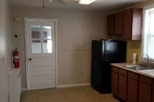28 Clinton Ave, Eatontown, NJ 07724 - Photo 4
