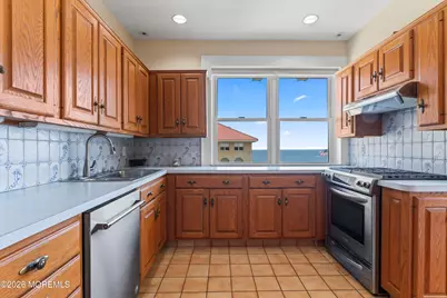 1 Roseld Avenue #B20, Deal, NJ 07723 - Photo 8