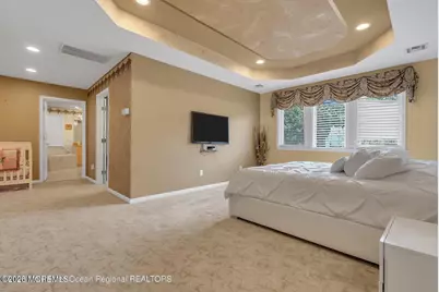 7 Mackenzie Road, Eatontown, NJ 07724 - Photo 28