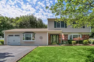 307 Princeton Dr, Howell Township, NJ 07731 - Photo 1