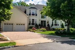 720 Maidenstone Dr, Brick, NJ 08724 - Photo 4