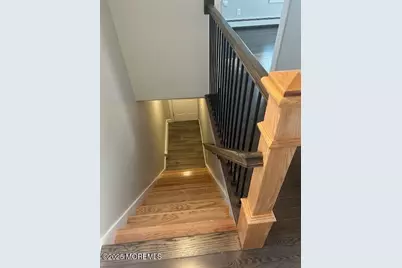 433 Lincoln Avenue #Top, Point Pleasant, NJ 08742 - Photo 2