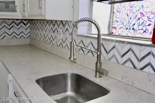 9 Kearney St, Keyport, NJ 07735 - Photo 10