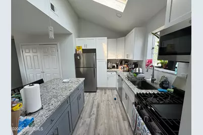 9 Kearney Street #A, Keyport, NJ 07735 - Photo 8