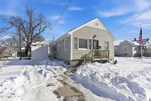 92 Ocean Ave, North Middletown, NJ 07748 - Photo 4