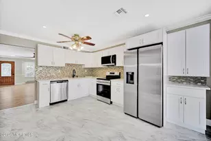 80 Parkway Dr, Freehold, NJ 07728 - Photo 10