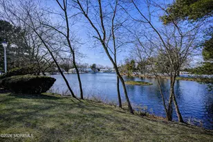 80 Parkway Dr, Freehold, NJ 07728 - Photo 32