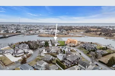 22 Crescent Drive, Brielle, NJ 08730 - Photo 2