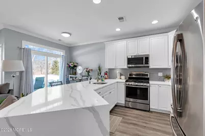 62 Santa Rosa Lane, Tinton Falls, NJ 07753 - Photo 4