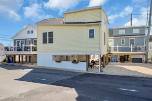 101 W Cove Way, Lavallette, NJ 08735 - Photo 2