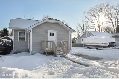 24 W Point Pleasant Avenue, Ocean Gate, NJ 08740 - Photo 4