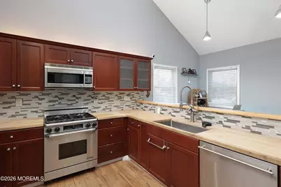 24 W Point Pleasant Avenue, Ocean Gate, NJ 08740 - Photo 10