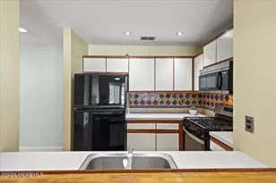 4 Gait Ct, Tinton Falls, NJ 07753 - Photo 14